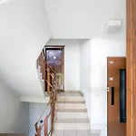 Rare, Quite & Centered With Garden & Fireplace *