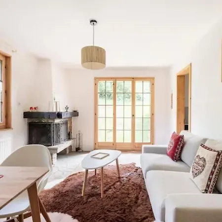 Rare, Quite & Centered With Garden & Fireplace * Villars-sur-Ollon