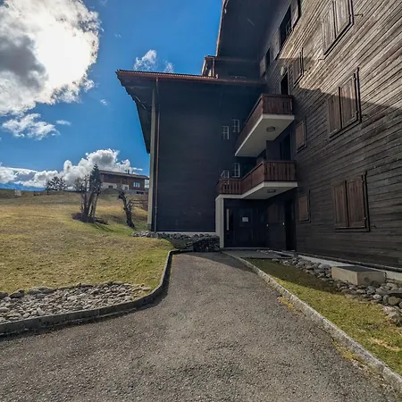 Calme, Jardin & Cheminee A Villars, Proche Centre Apartamento