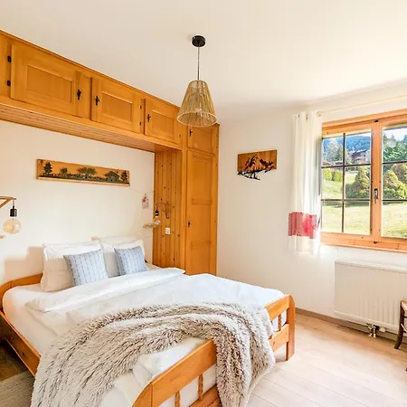 Rare, Quite & Centered With Garden & Fireplace * Villars-sur-Ollon