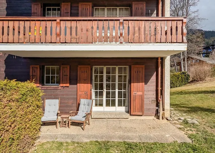 Rare, Quite & Centered With Garden & Fireplace