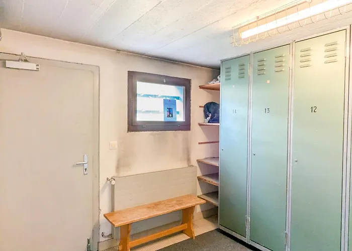 Rare, Quite & Centered With Garden & Fireplace